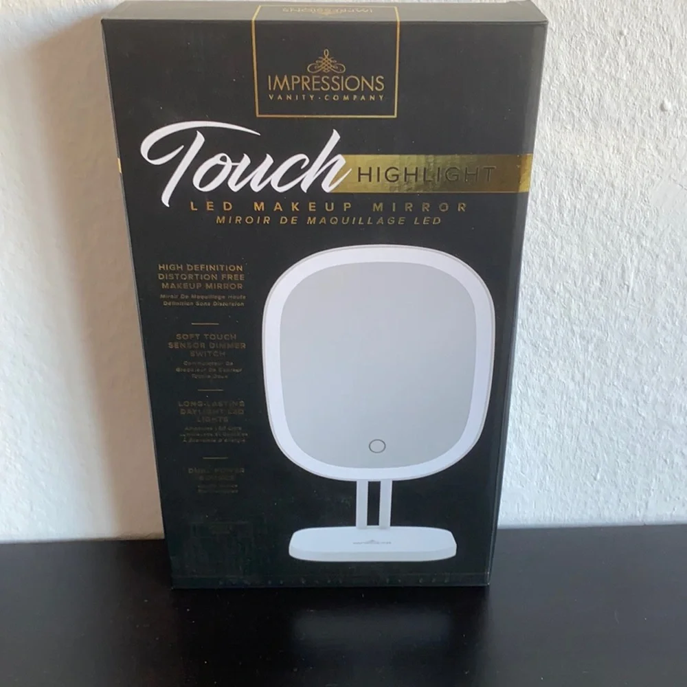Impressions Led makeup mirror New in Box